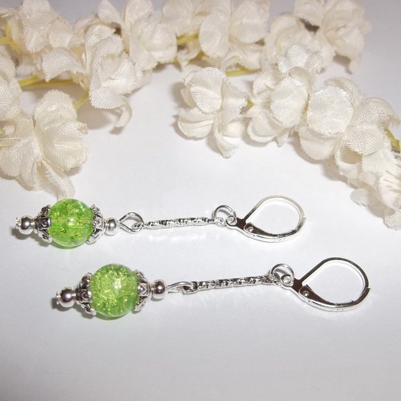 Long Earring Set Green Beaded Handmade NWT 5192 - Picture 4 of 8